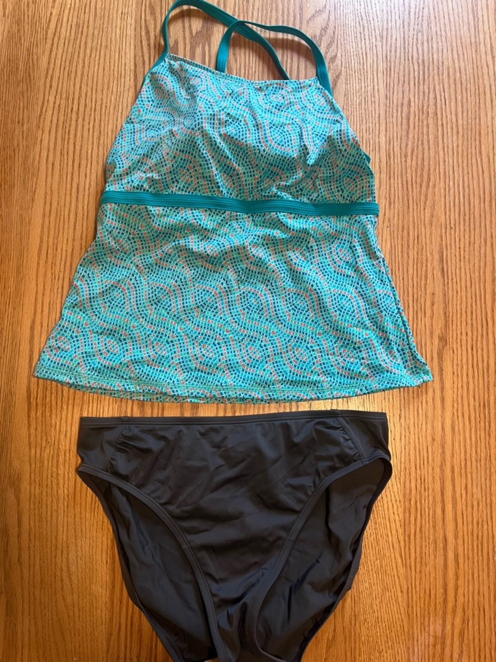 Womens L.L Bean 2 Piece Tankini Swimsuit UPF 50+ Beach Size 12